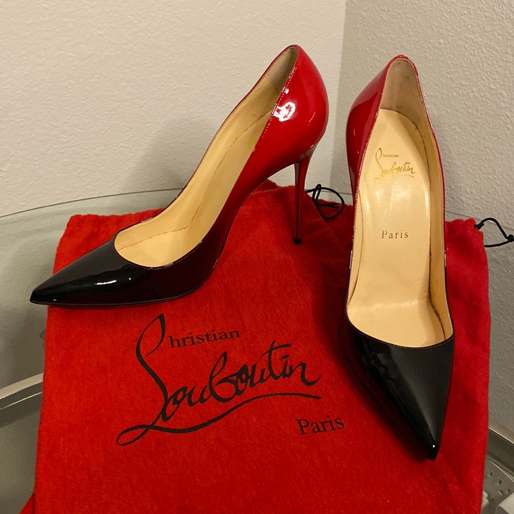 Christian Louboutin Ombré Red sole Pumps
